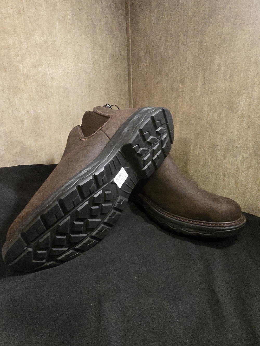 Skechers Relaxed Fit: Lockett - Heath (Style 205332) Chelsea boot Mens size 11D - Picture 2 of 4